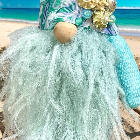 New handmade mermaid gnome - Picture 2 of 4